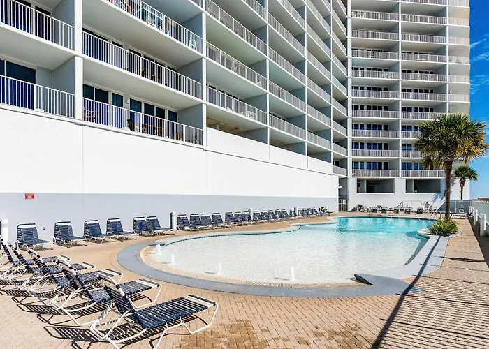 Gulf-front Retreat Perfect For Couples With Shared Pool & Hot Tub Free Wifi & Wd Holiday home Gulf Shores