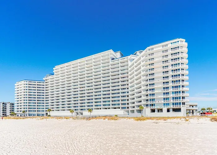 Gulf-front Retreat Perfect For Couples With Shared Pool & Hot Tub Free Wifi & Wd *